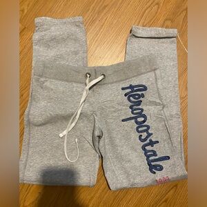 Aeropostale joggers 🏃🏽‍♀️
